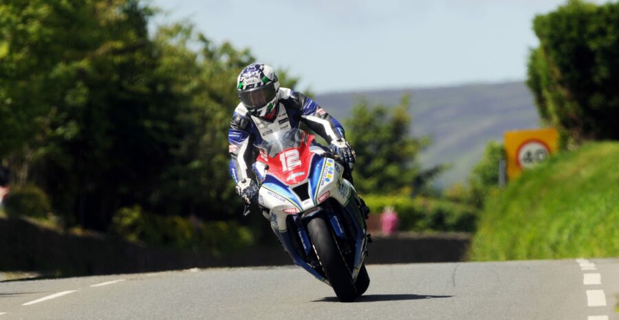 Dean Harrison on his wa to second place in last years Superstock TT race
