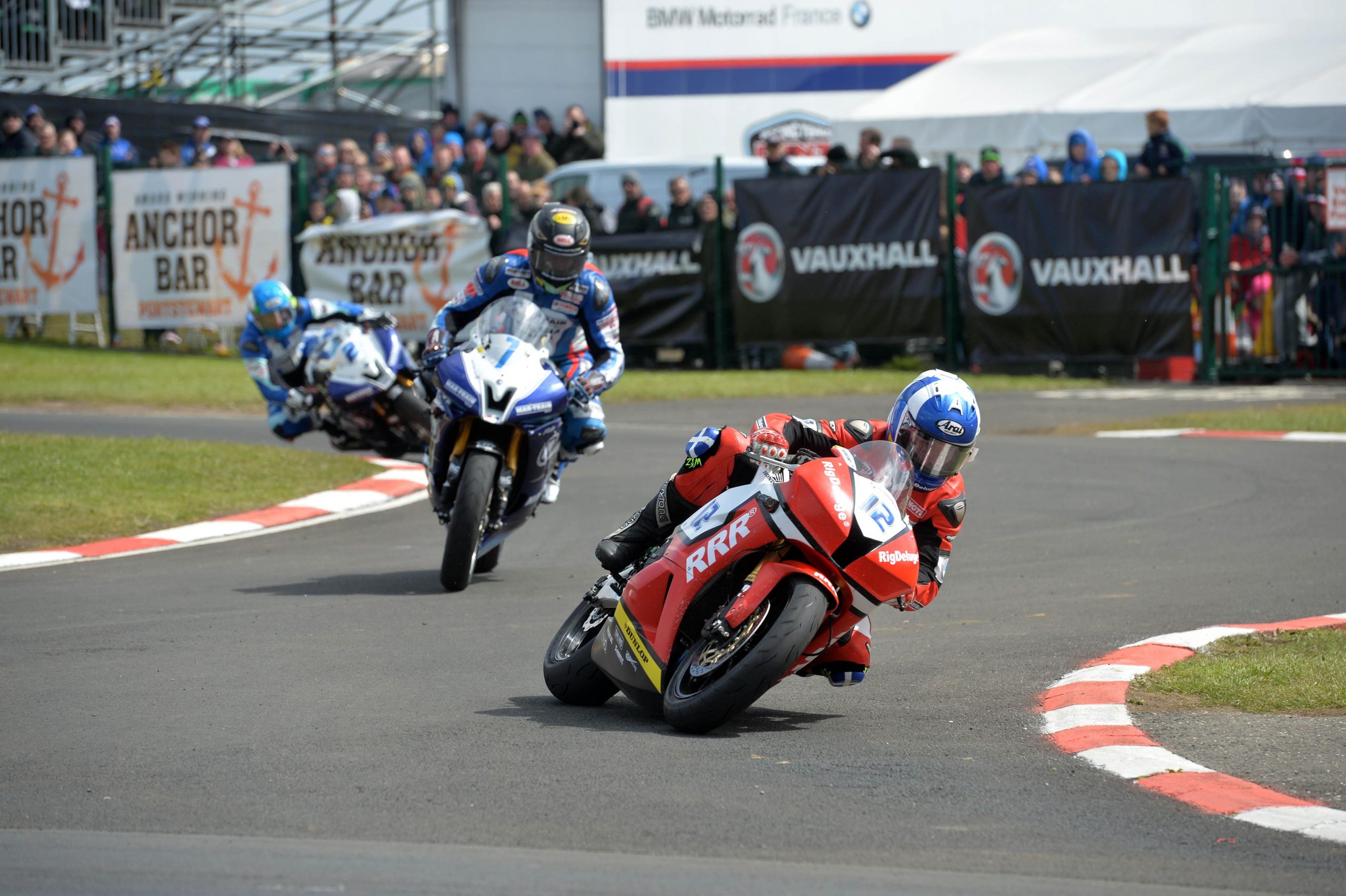 Keith Amor leads Gary Johnson and Dean Harrison during NW200