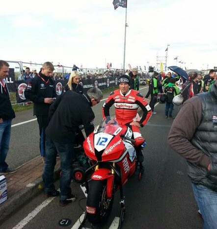 Keith Amor lookin serious ahead of the 6-lap Supersport race
