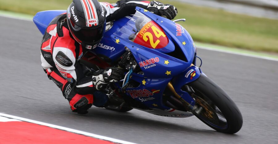 R04 Snetterton Jordan Gilbert 19-06-15 020