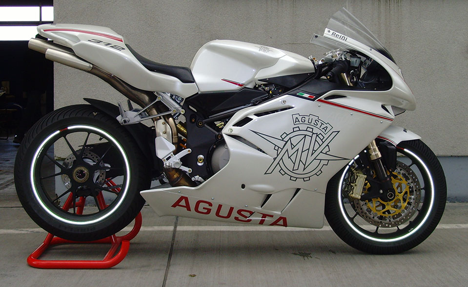 MV Agusta F4 image from Klaus Nahr on flickr