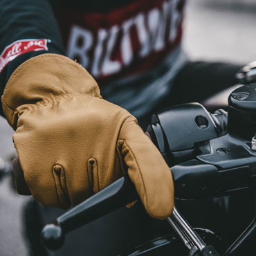 Suitable motorcycle gloves