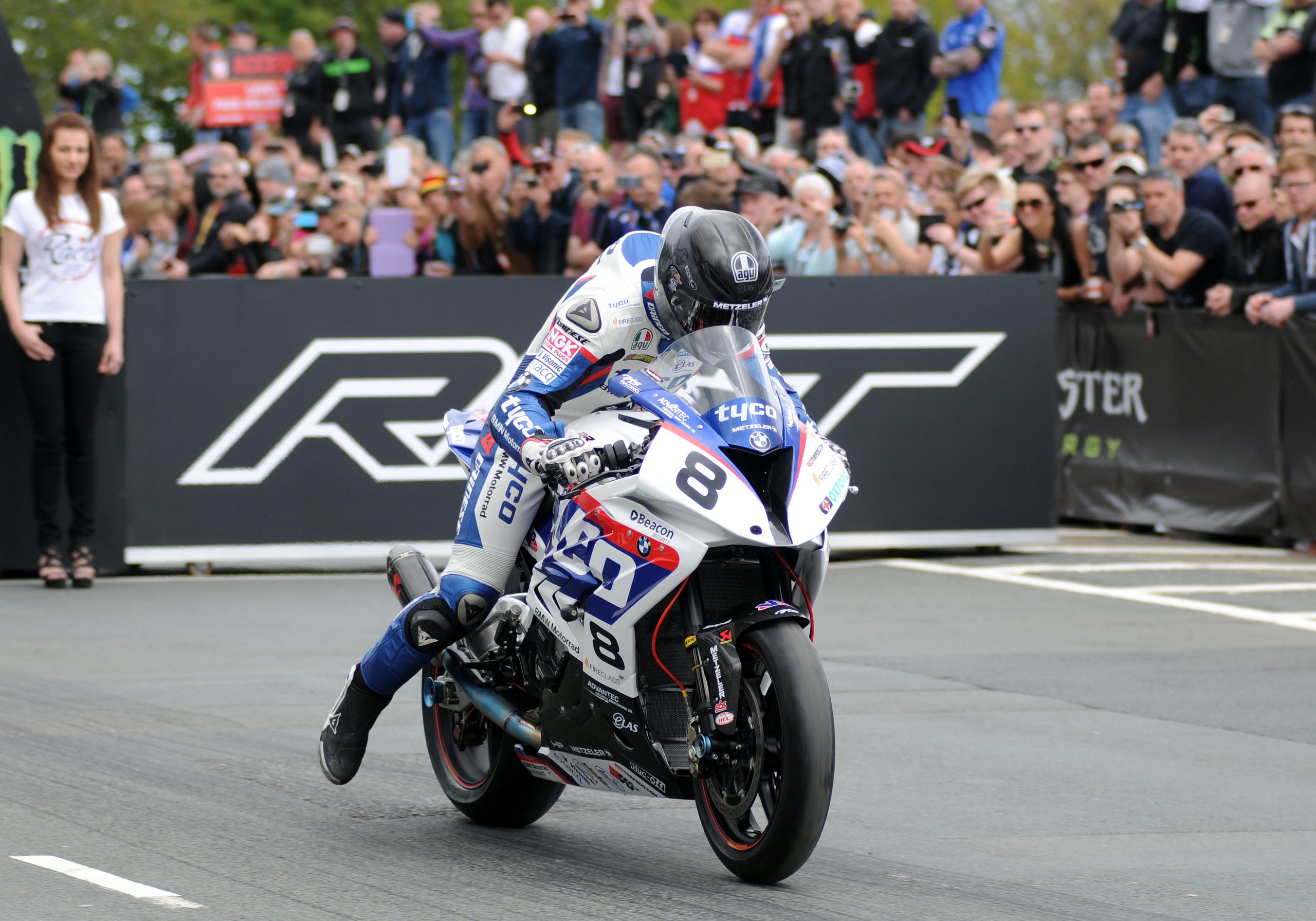 SUPERBIKE TT RACE courtesy of iomtt.com