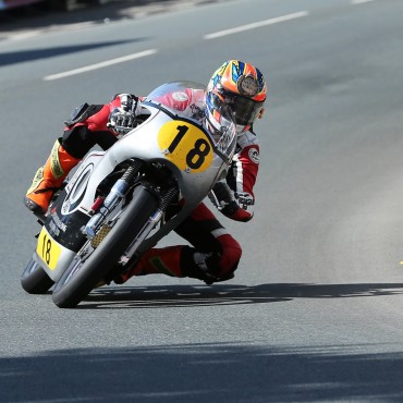 Knee Down