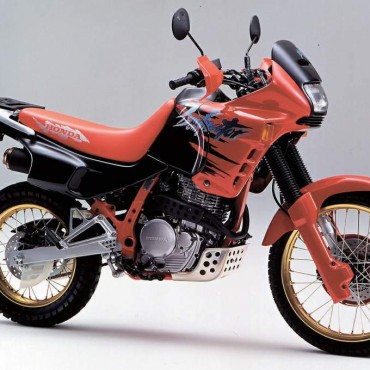 Honda Dominator 650