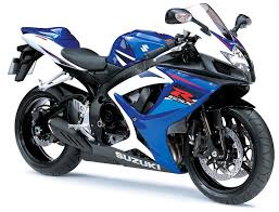 Suzuki GSXR750 credit Suzuki