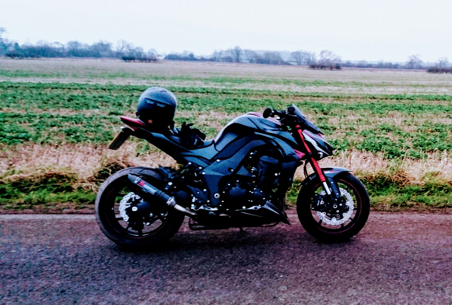 Kawasaki Z1000, the bike with a hatchback's engine