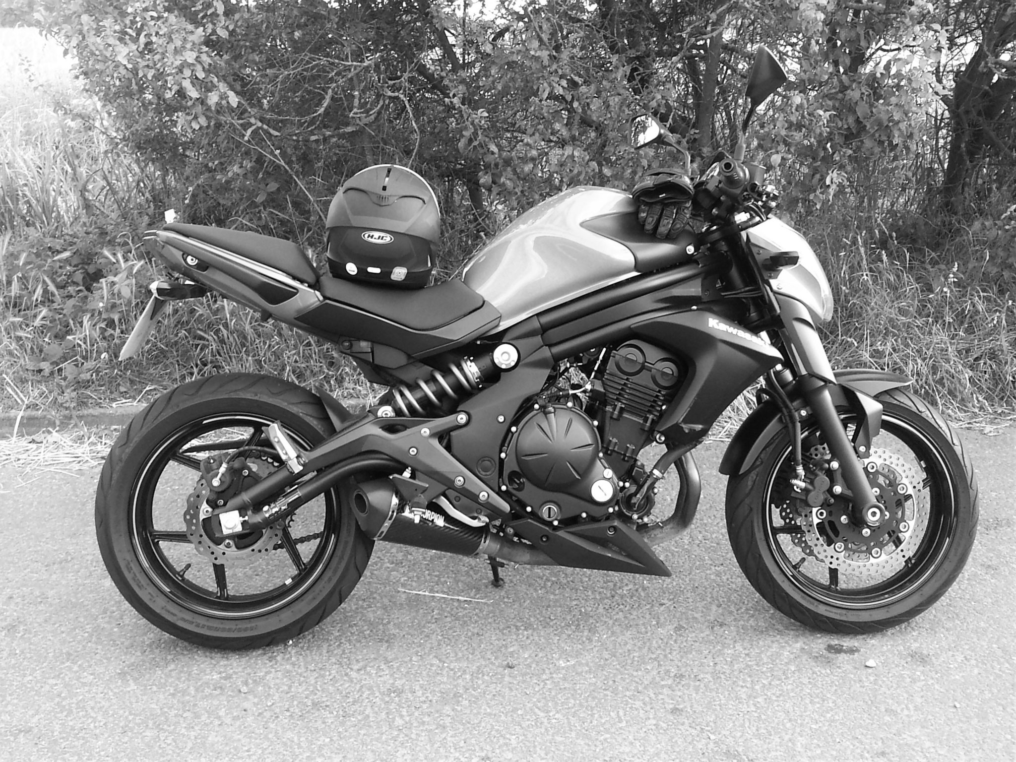 Kawasaki ER 6N Review Kawasaki Bike Reviews Devitt