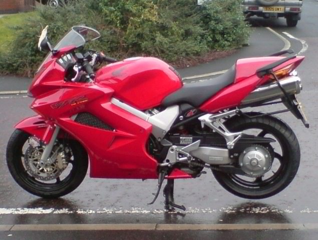 Fleek – Honda VFR800