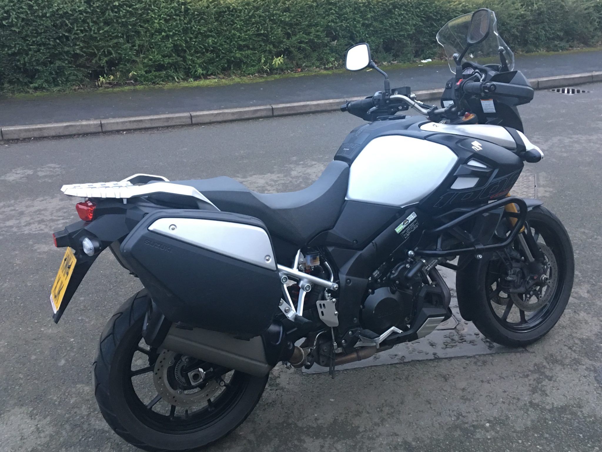 Frank – Suzuki DL1000 V-Storm 5