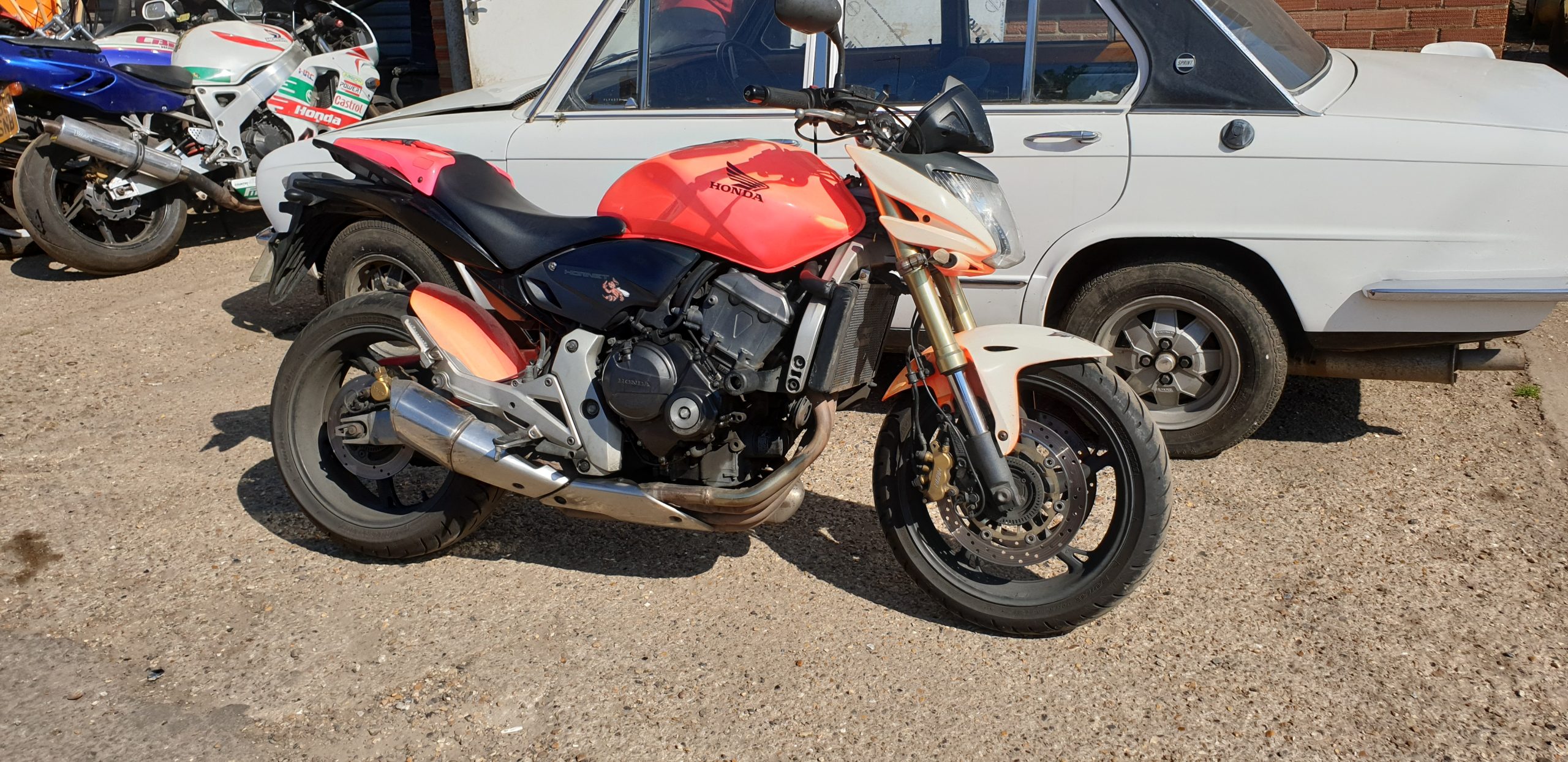 Honda CB600F Hornet – Pam