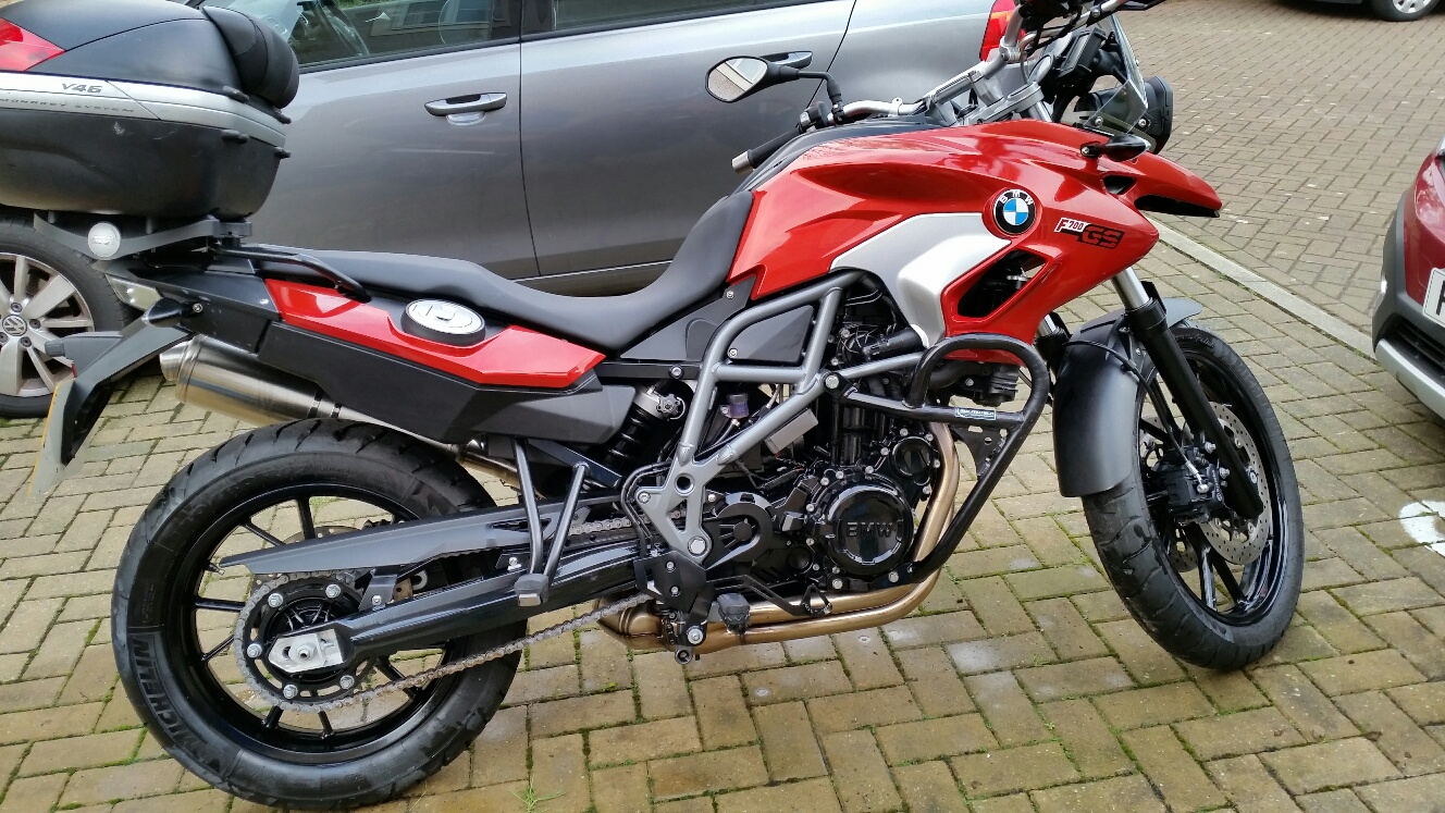 Jane – BMW F700GS