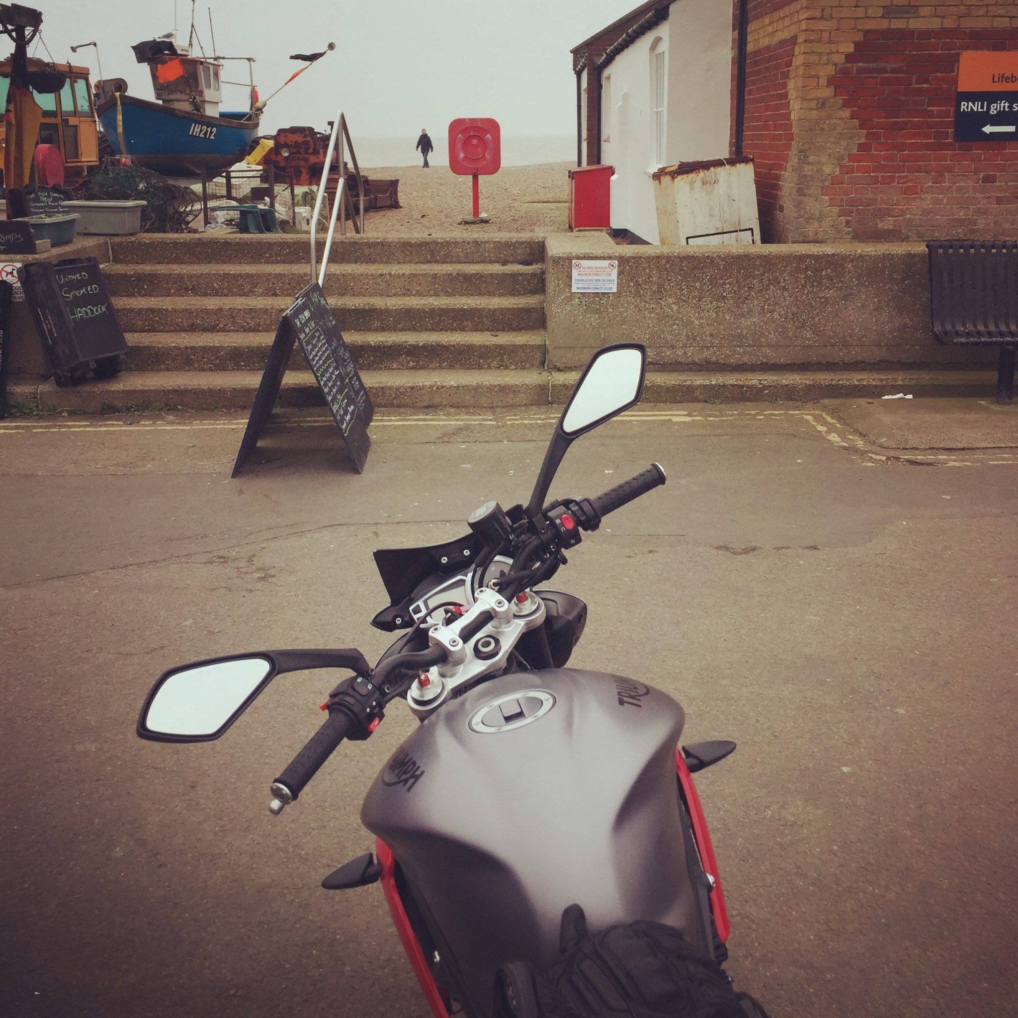 Paul Groves – Triumph Street Triple R 2