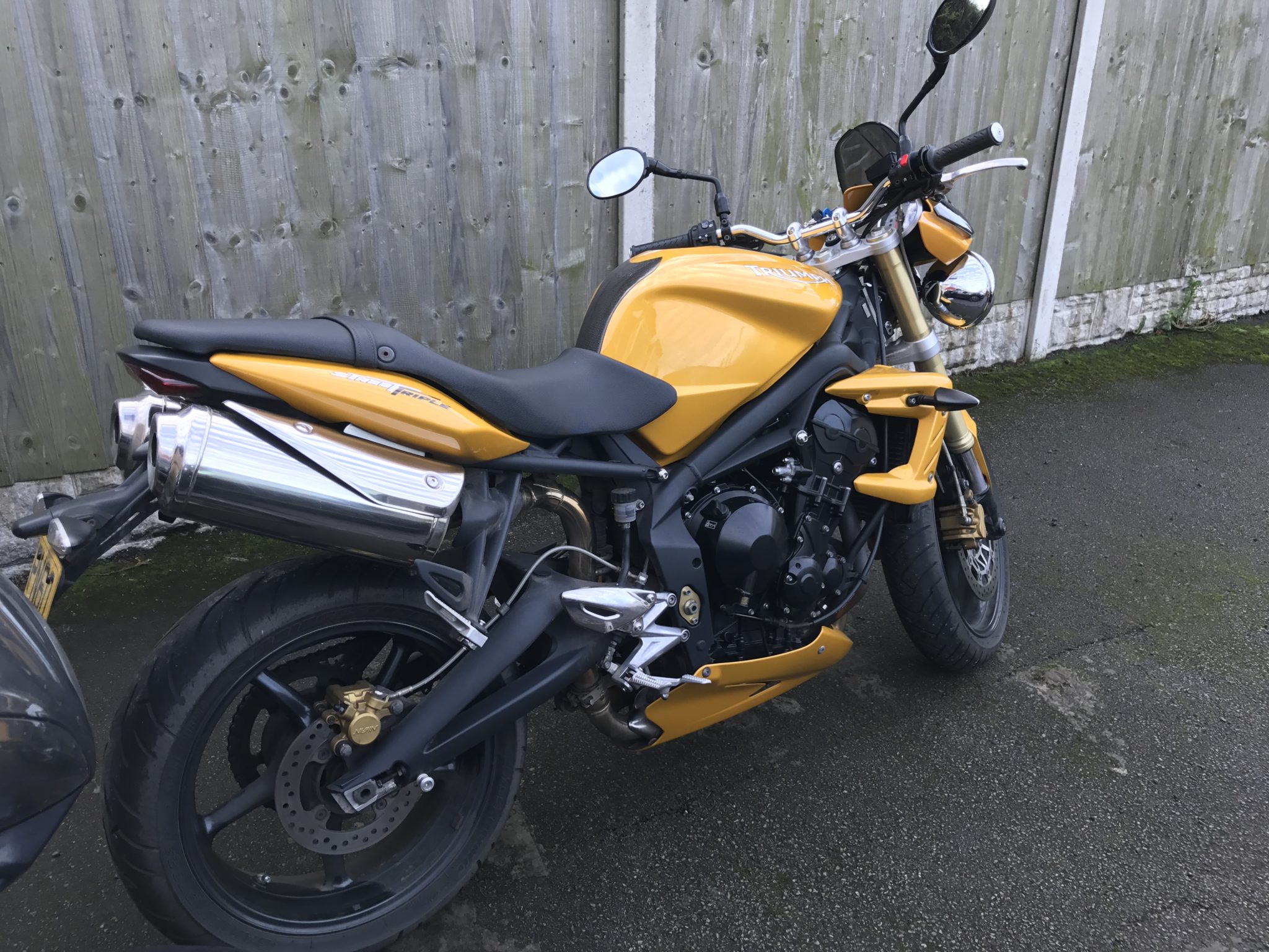 Sam Rowley – Triumph Street Triple 675 1