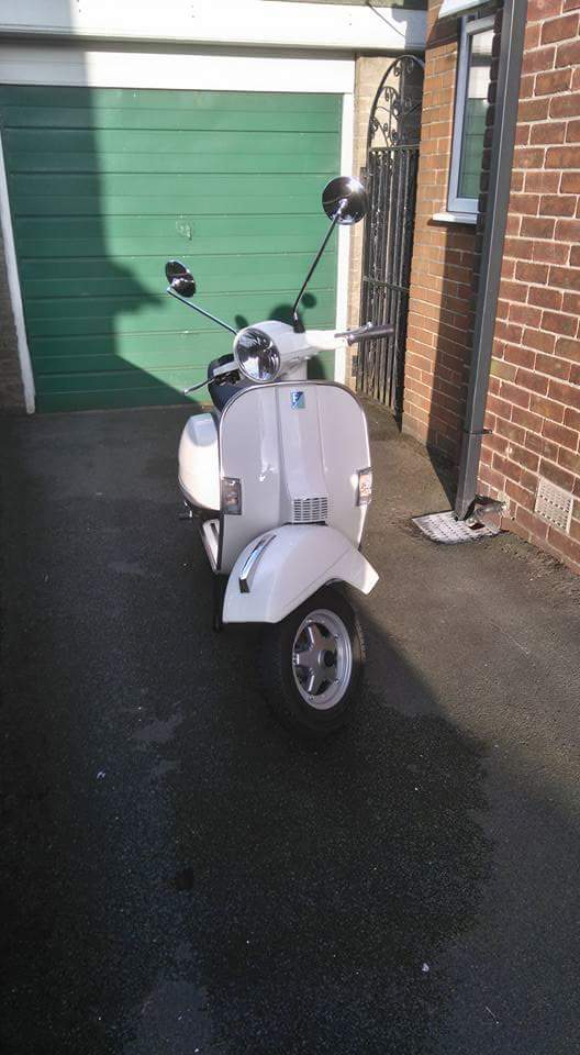 Shimon – Piaggio Vespa PX125