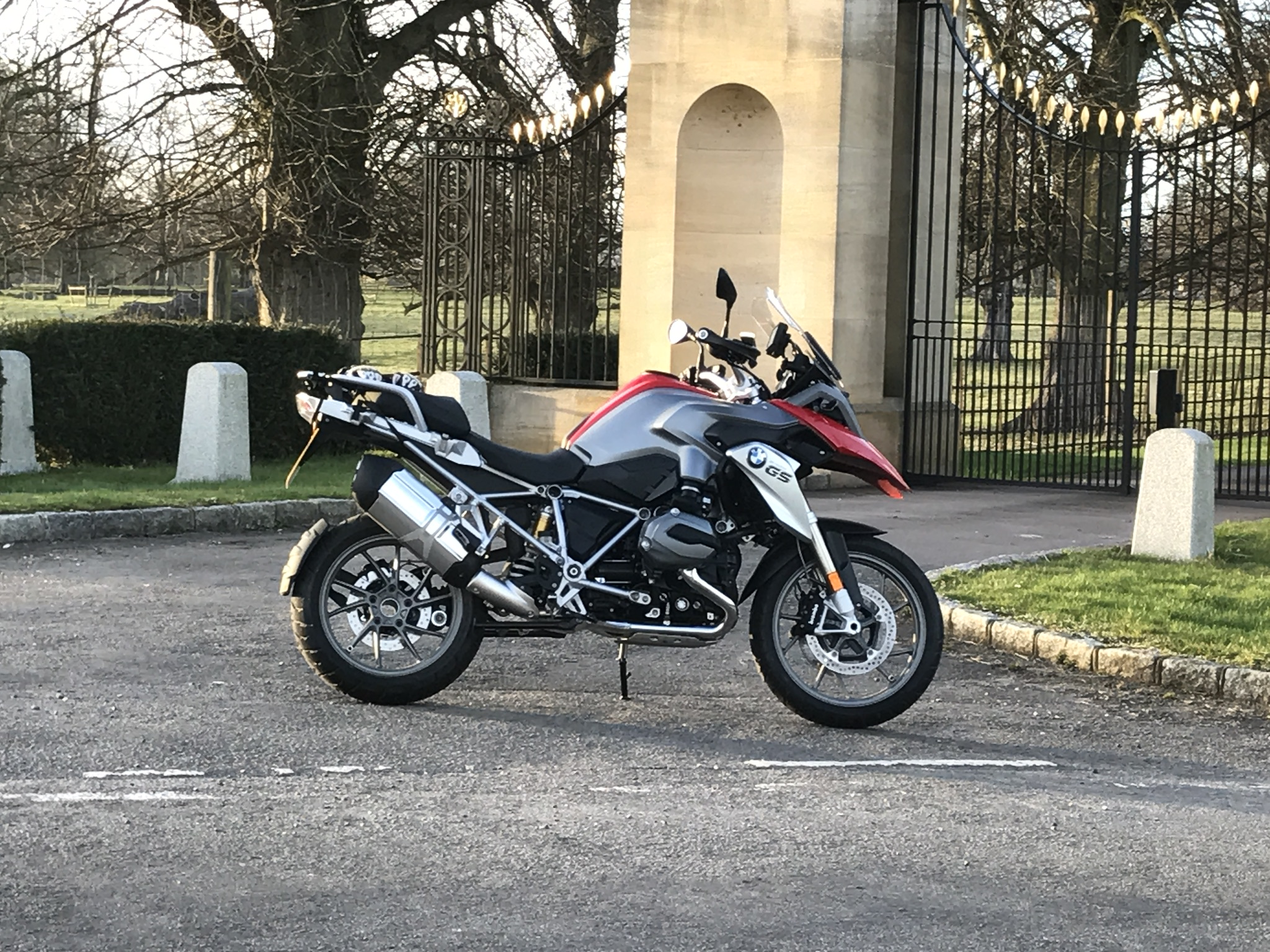 Simon Hunt – BMW R1200GS