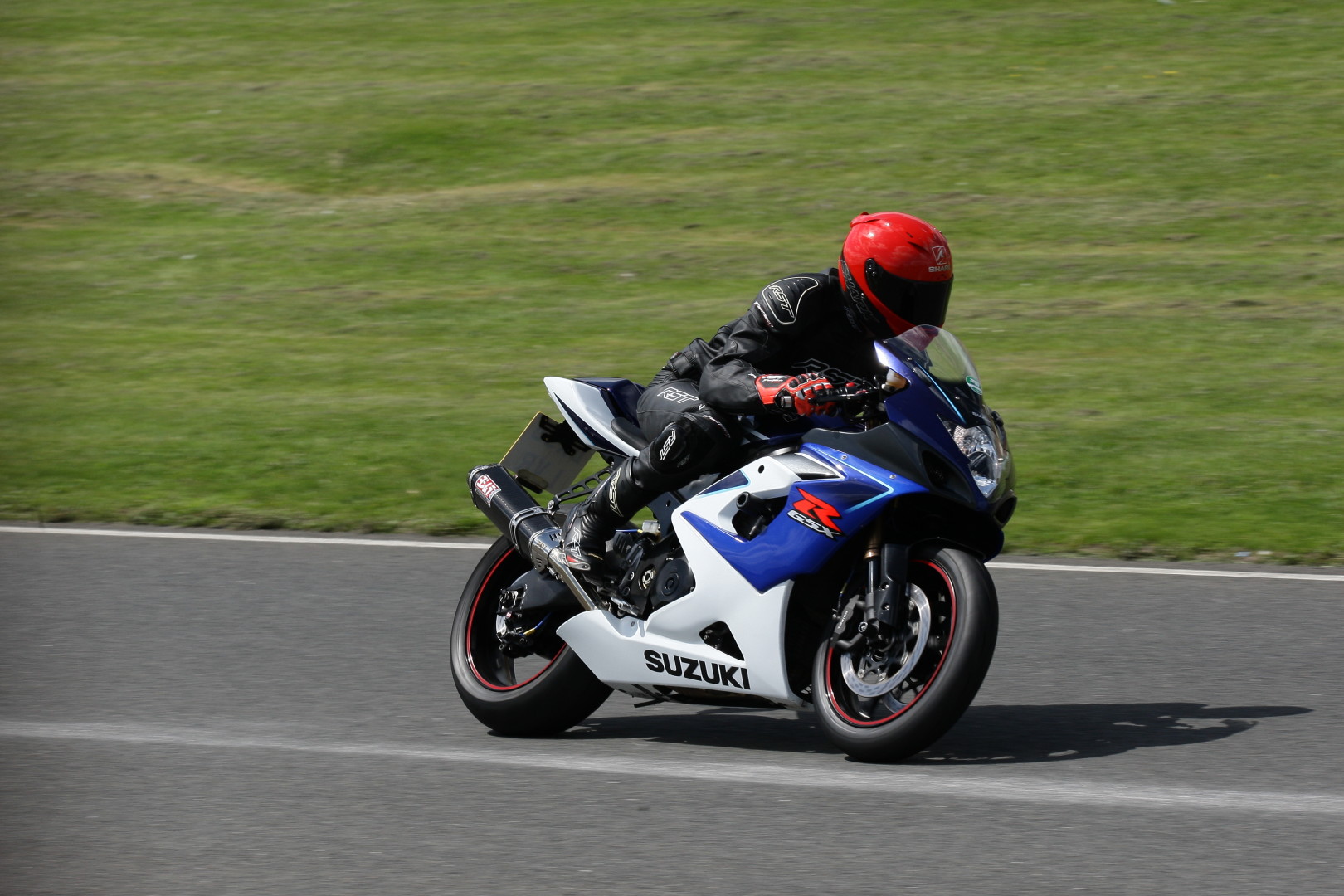 Suzuki GSX R1000 – Phil Harris 3