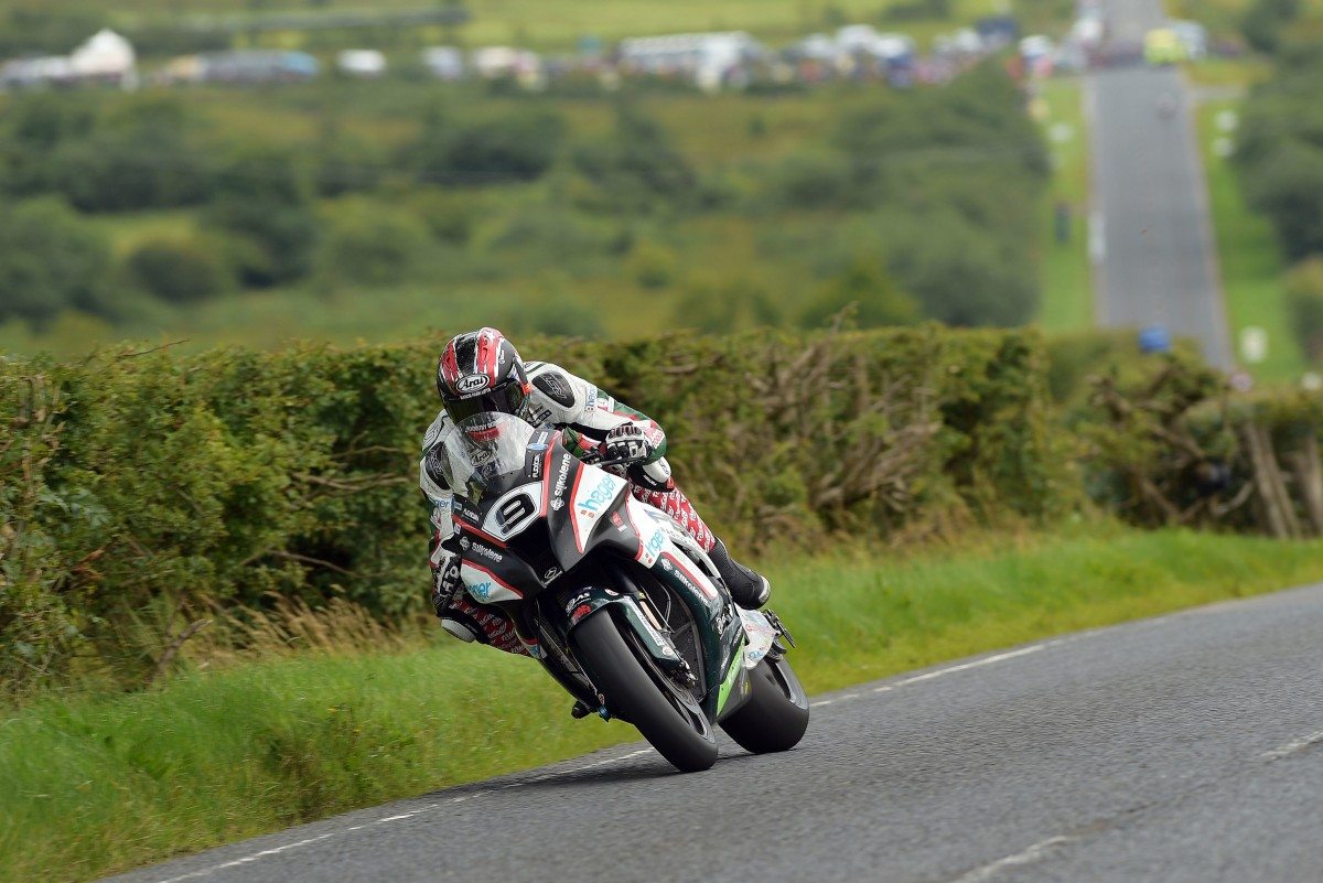 Hutchy taking on the North West 200. Credit Jon Jessop Photography.