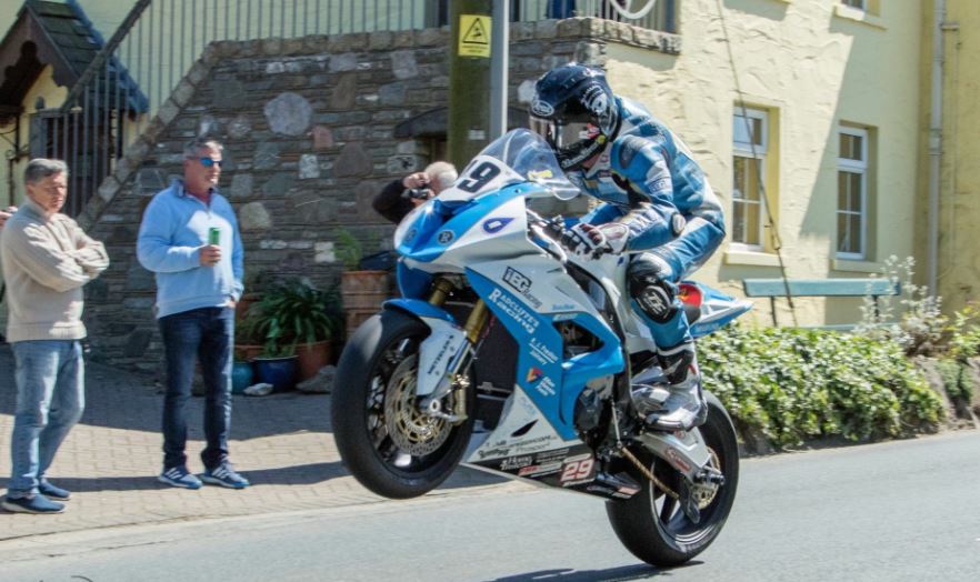 Jamie Coward TT 2017, image credit Tony Lloyd Davies