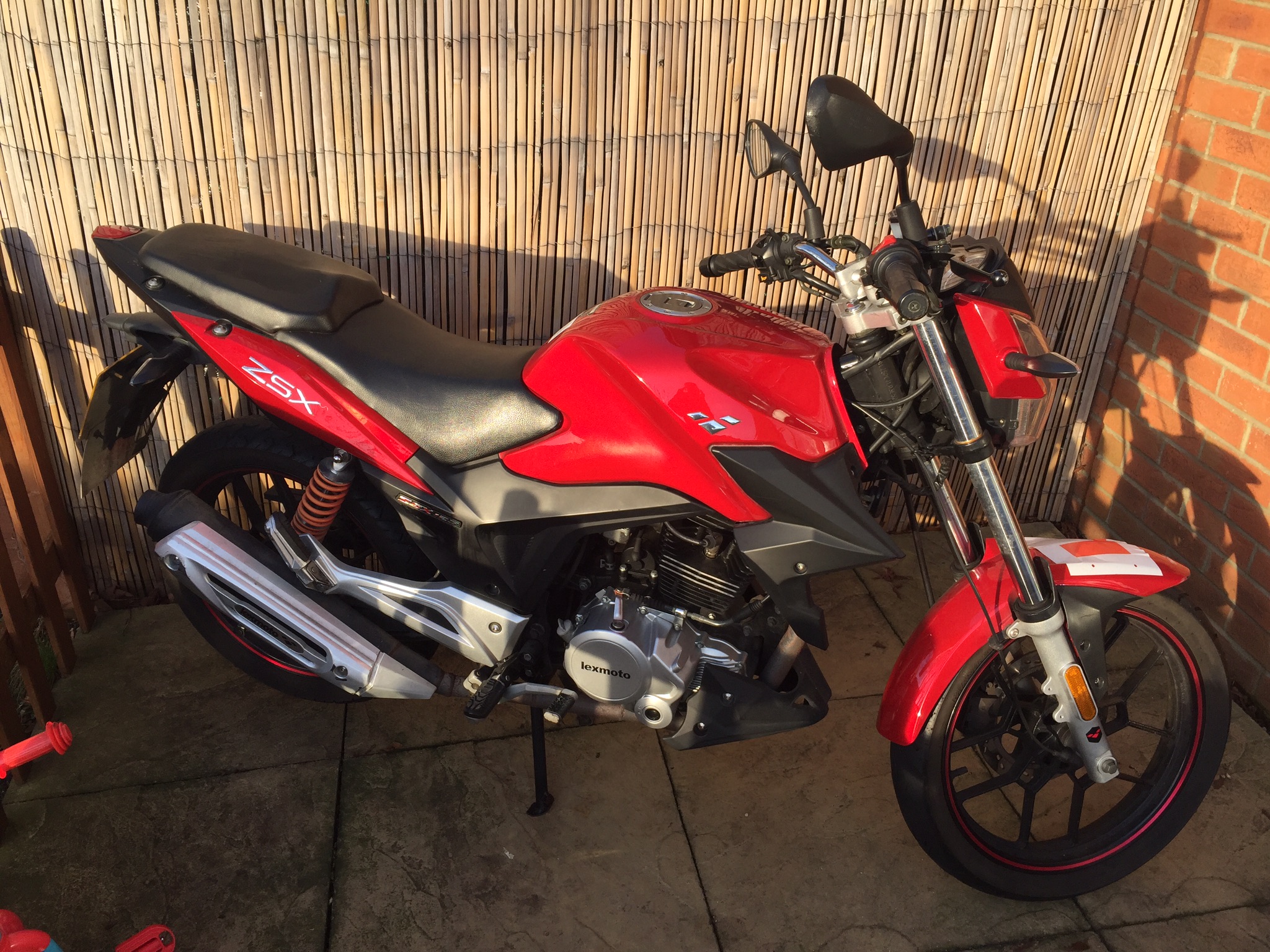 Marc – Lexmoto ZXS125