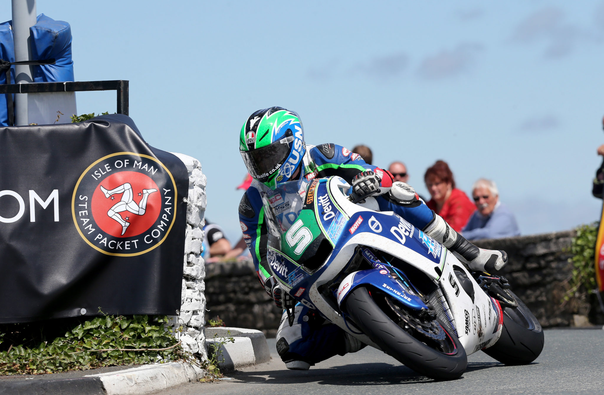 Ivan Lintin at Southern 100 2016 credit Stephen Davison - Pacemaker Press International