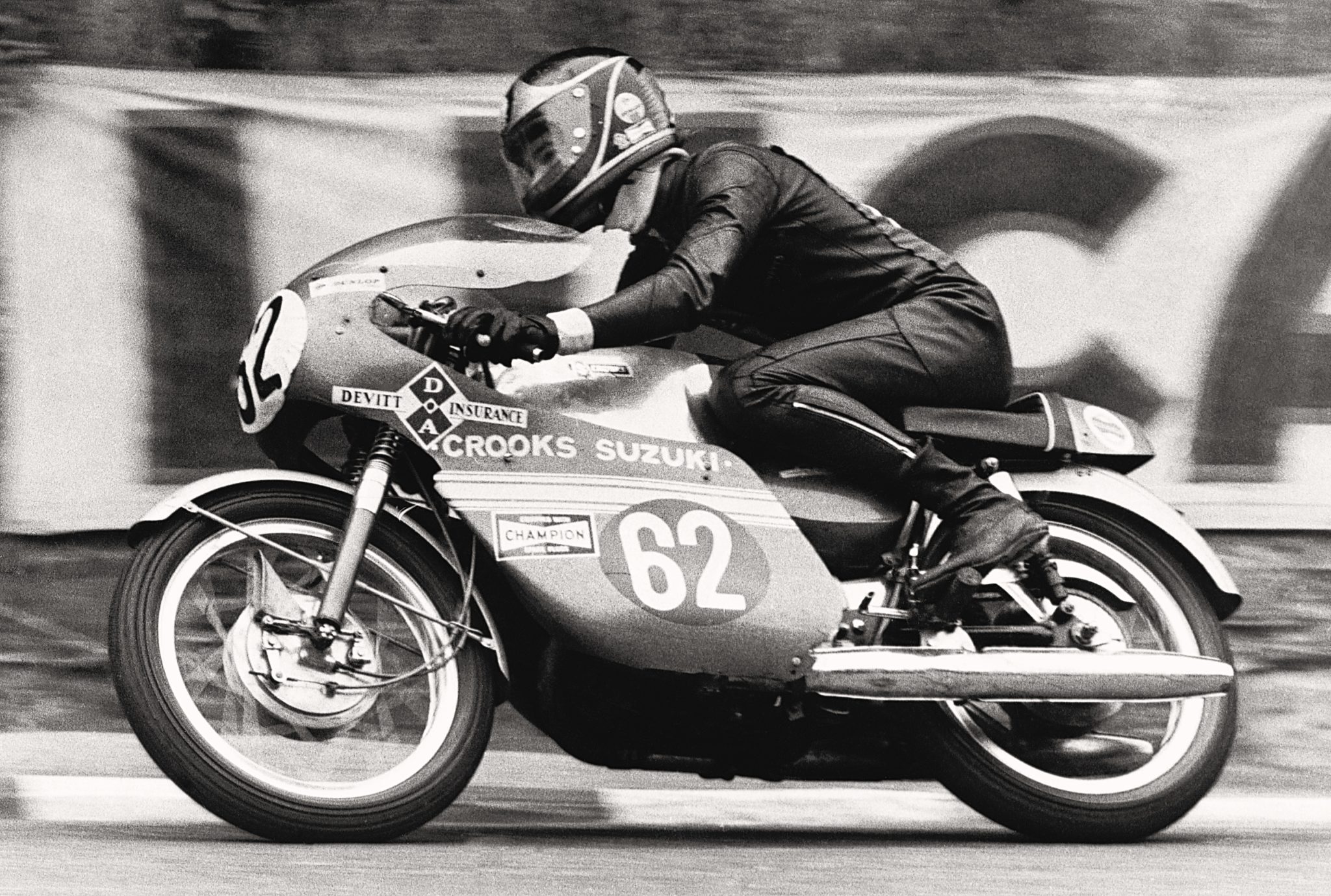 Sheene during the one and only year he raced at the Isle of Man TT 1971.
