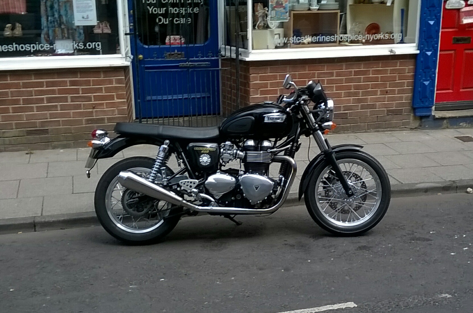 Ian – Triumph Thruxton 900