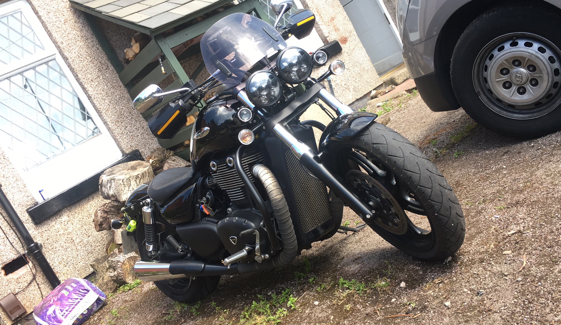 Steve Home – Triumph Thunderbird 1700 Storm