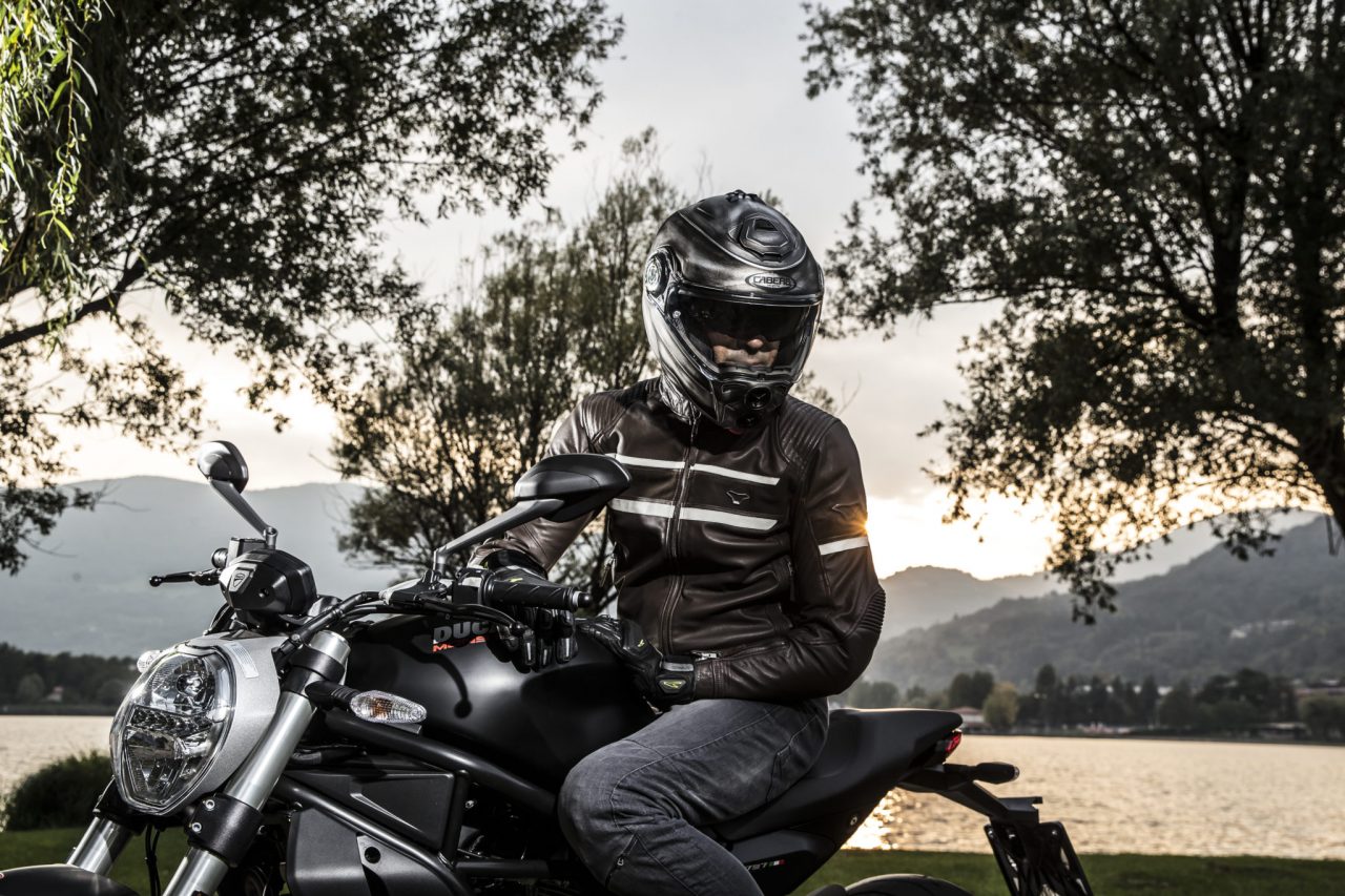 What to wear when riding a motorcycle Motorbike Clothing