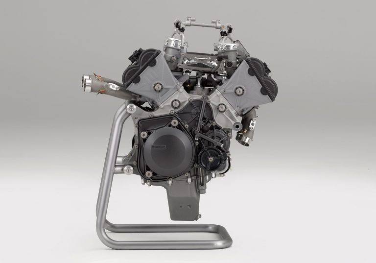 Knowing Your Motorbike Engines | Bike Engine Guide | Devitt
