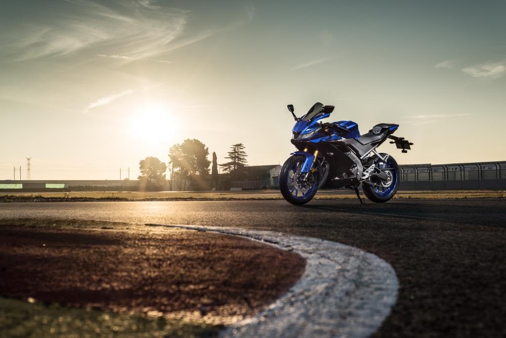 First Ride: 2019 Yamaha YZF R125 | Devitt