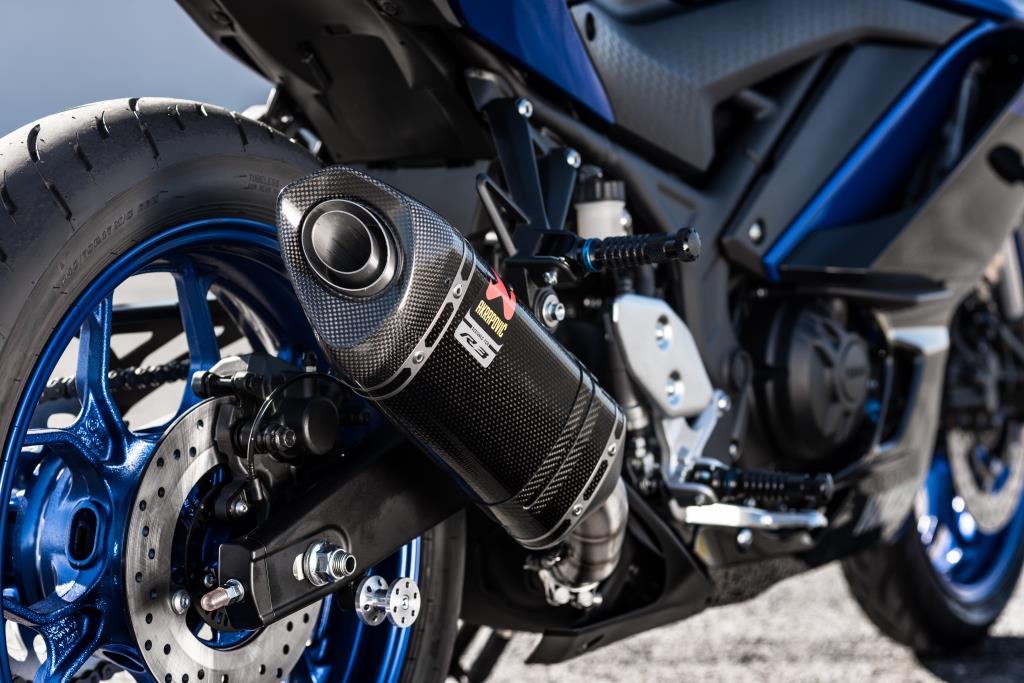 2019_YAM_YZF-R3_EU_DPBMC_ACC_Detail-4