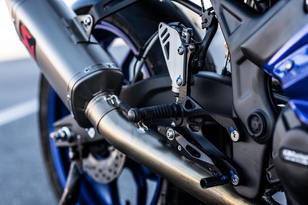 2019_YAM_YZF-R3_GYTR_EU_DPBMC_Detail-14