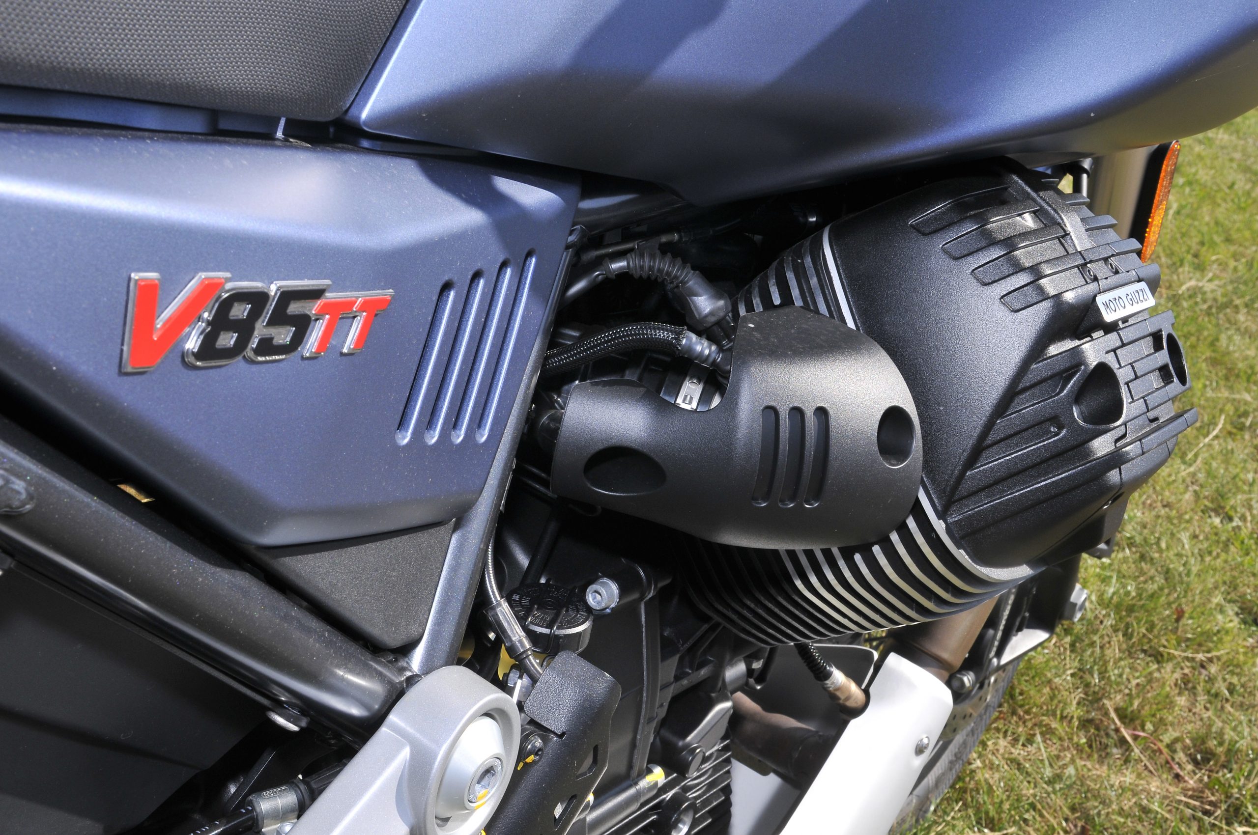 2019 Moto Guzzi V85 TT