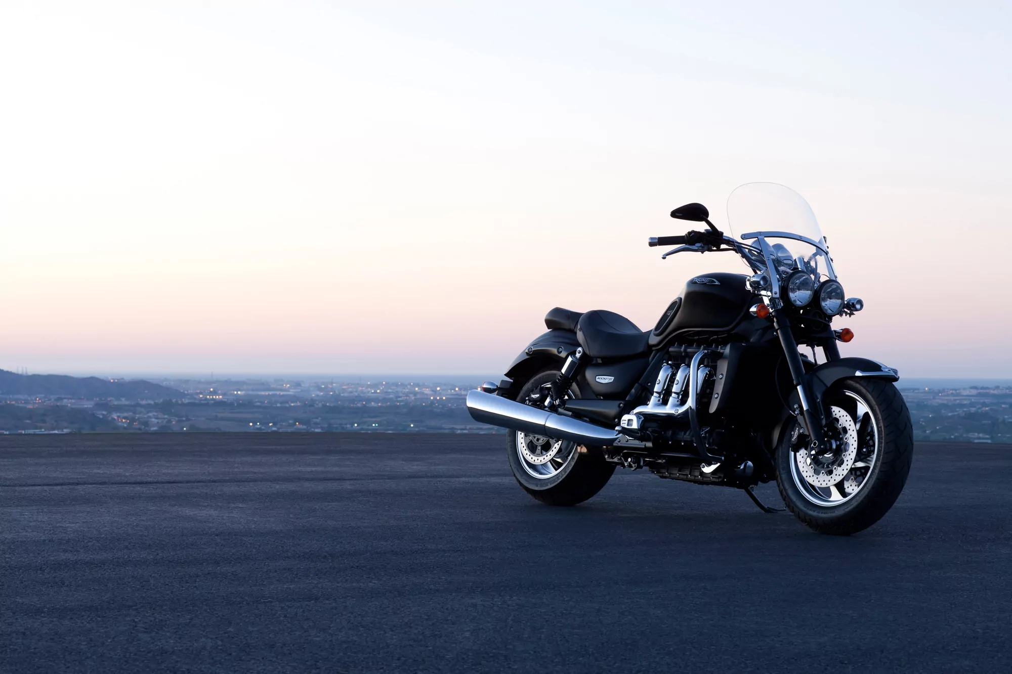 Motorbike types, Cruiser, Triumph Rocket III