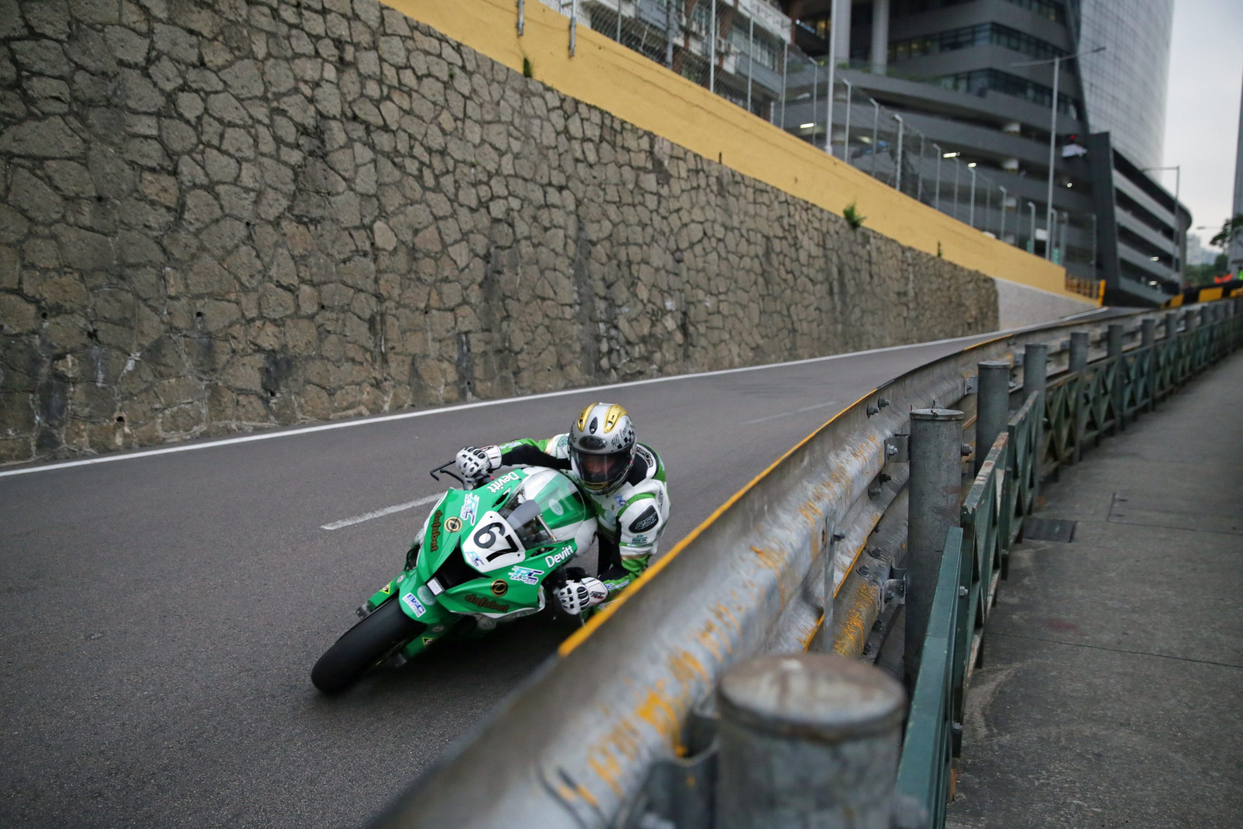 Dominic Herbertson racing for Dafabet Devitt at Macau GP