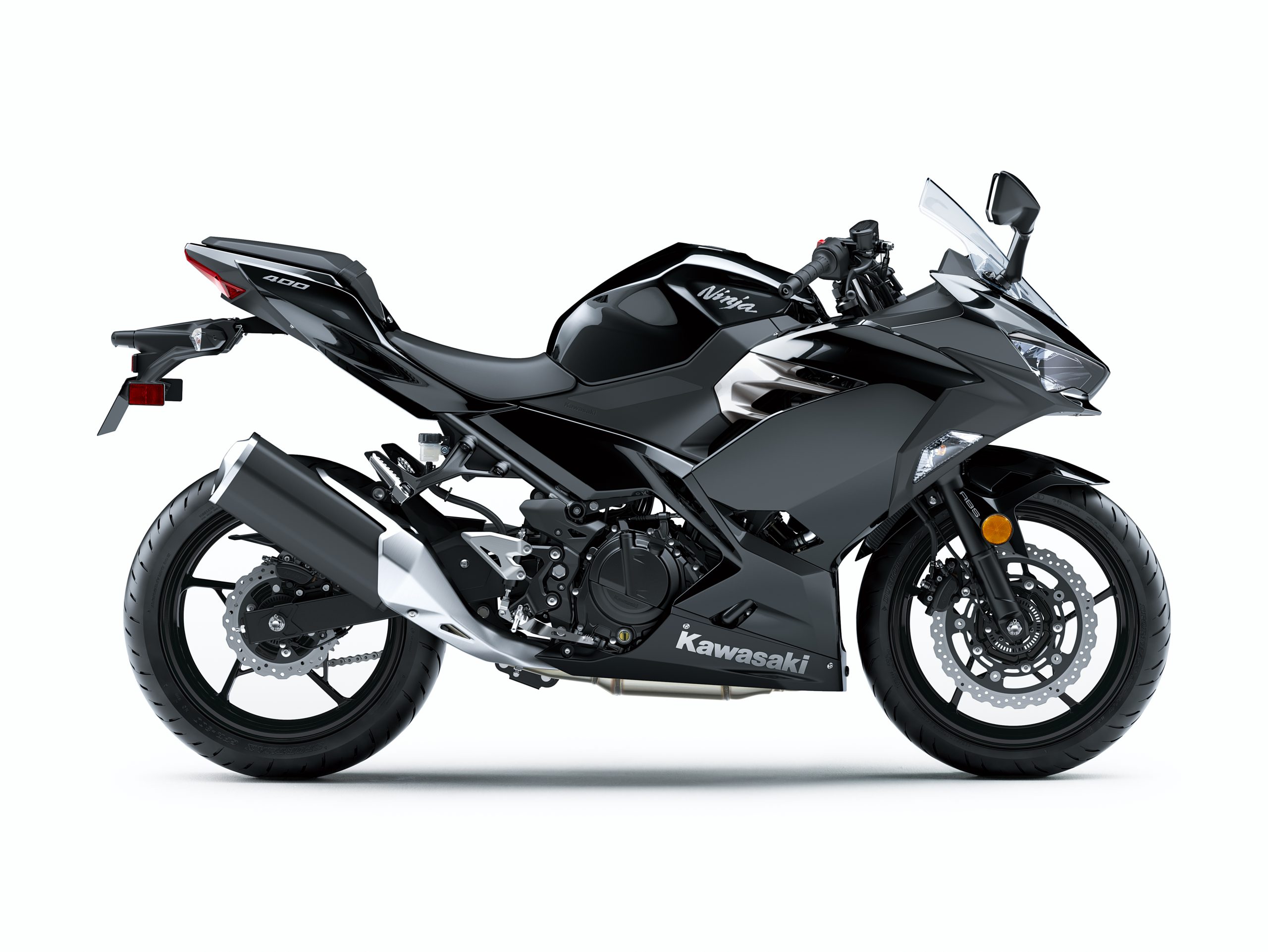 Ninja 400 – Metallic Spark Black – Statics (6)