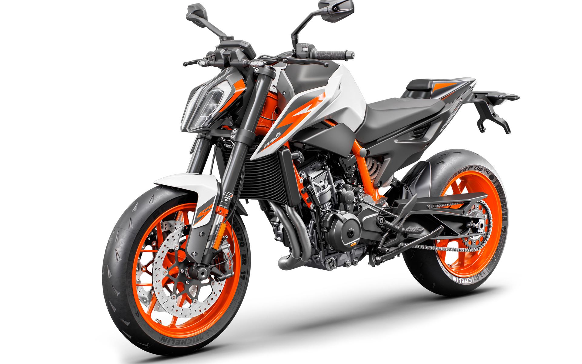 06 KTM 890 DUKE R MY20 – front-left