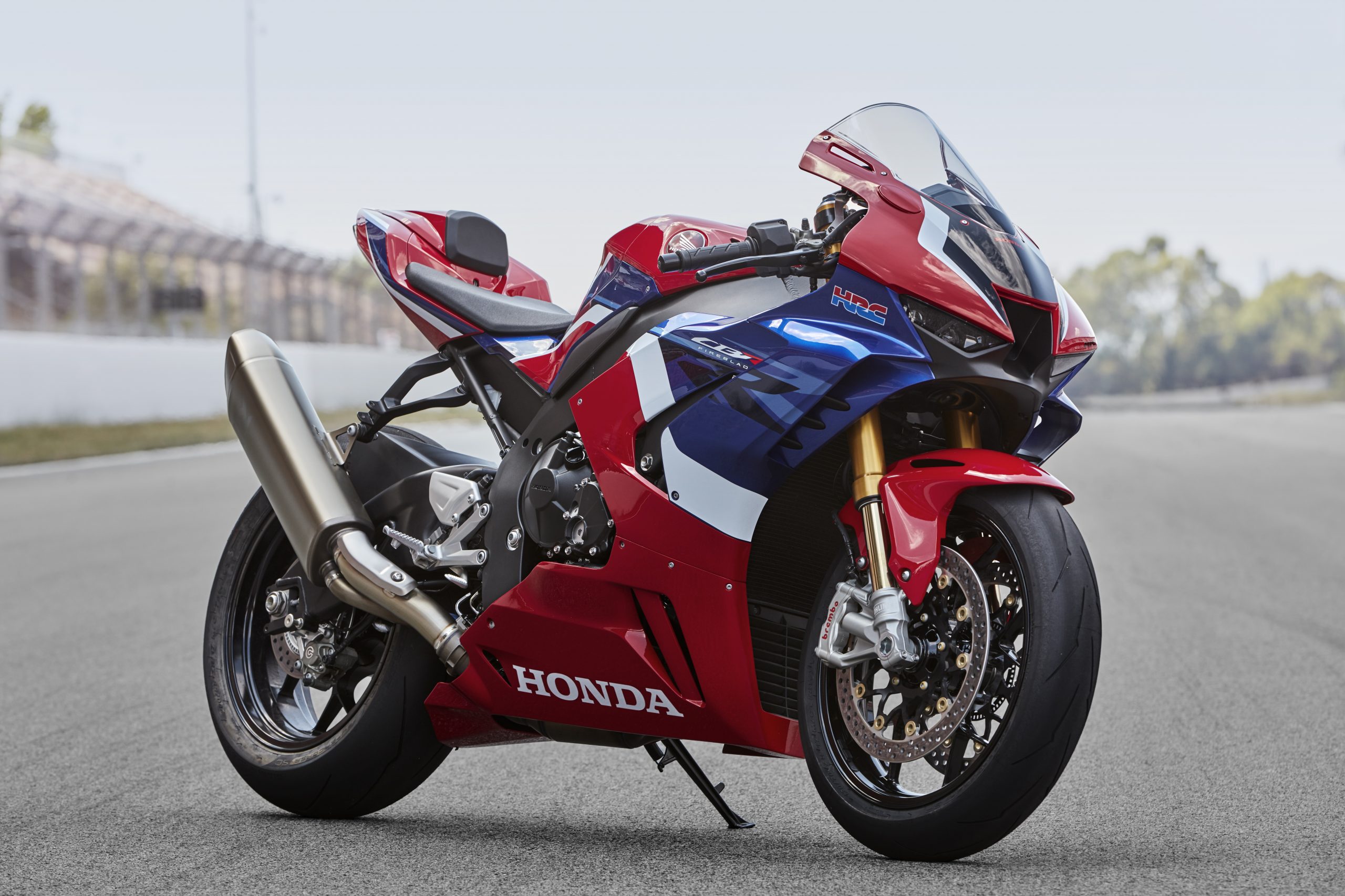 20YM_CBR1000RR-R_SP_Location_01_0037