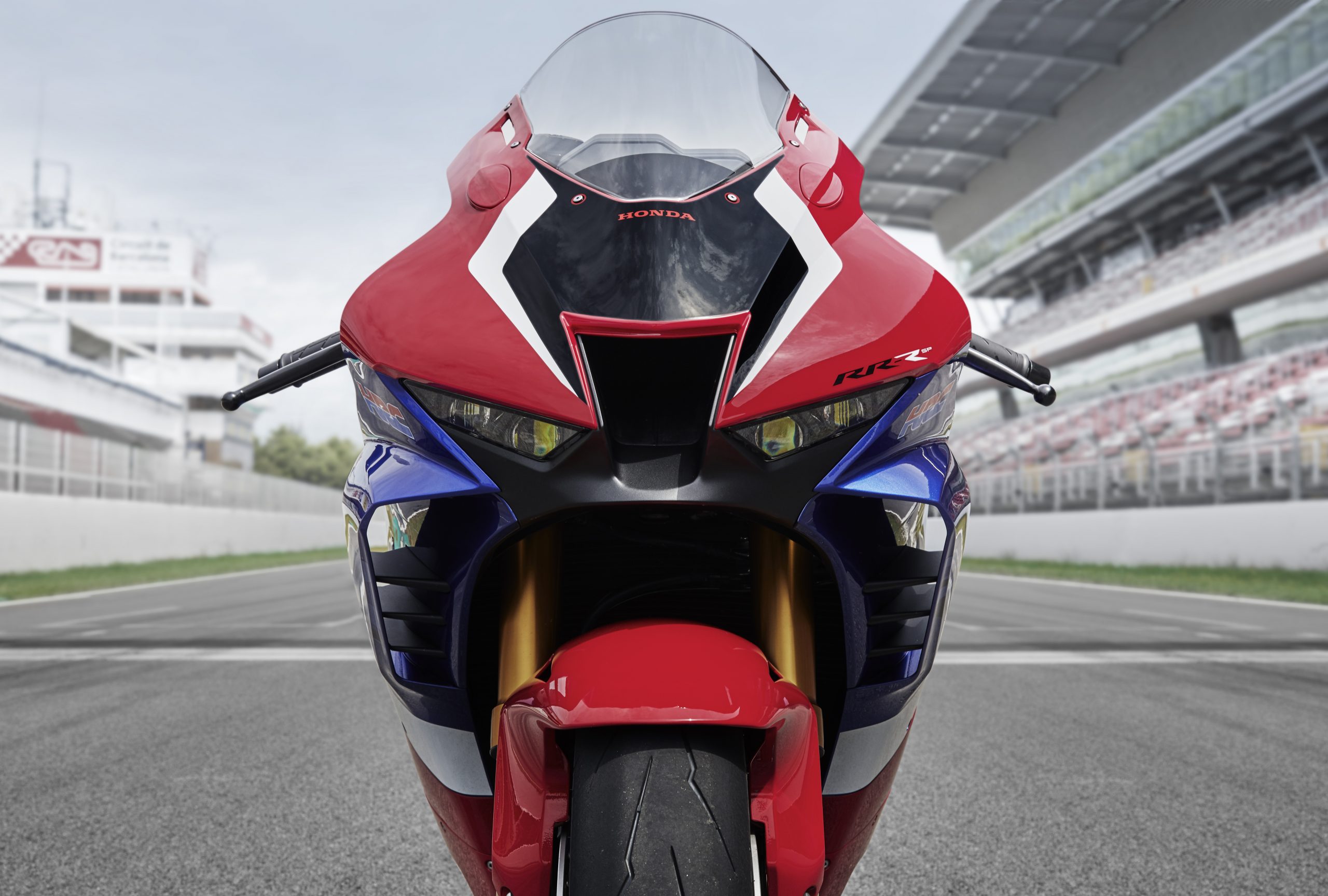 20YM_CBR1000RR-R_SP_Location_07_0501