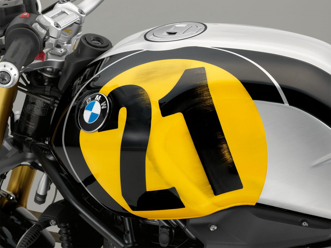 BMW RnineT