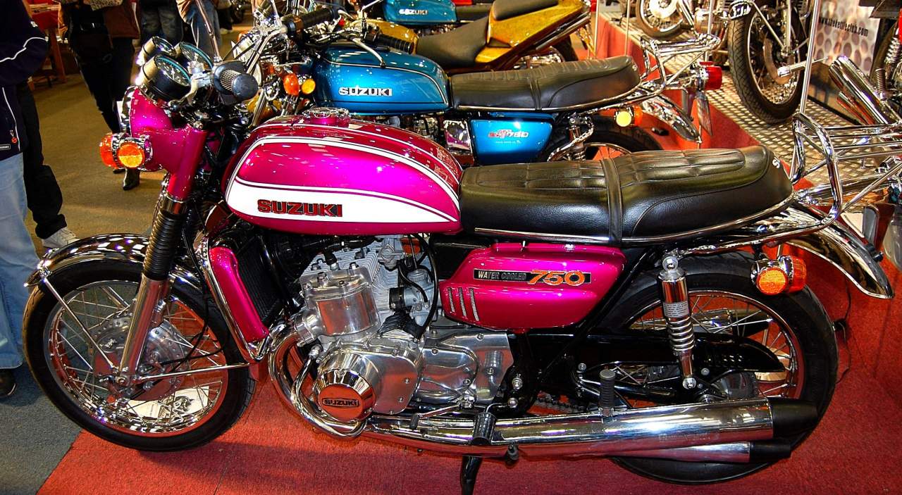 Suzuki GT750