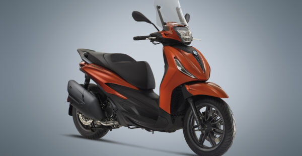 First Look: 2021 Piaggio Beverly