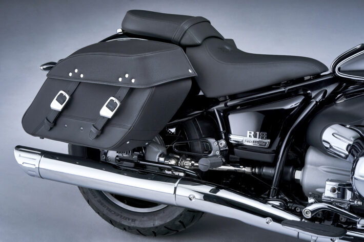 BMW R18