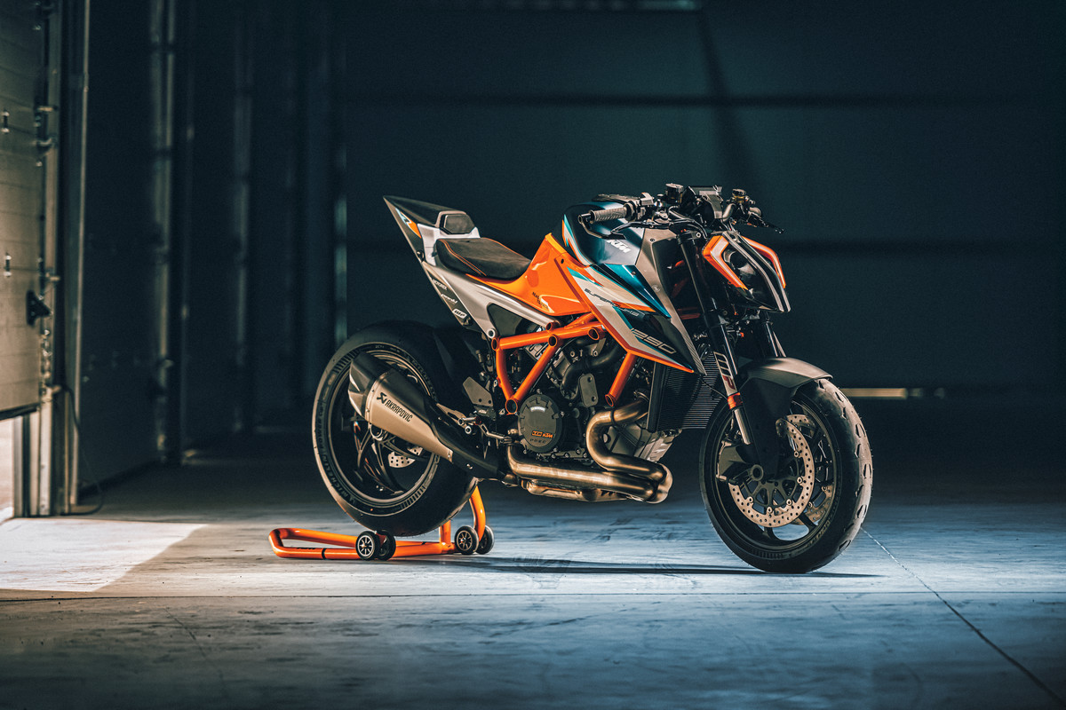 2021 KTM 1290 SUPER DUKE RR