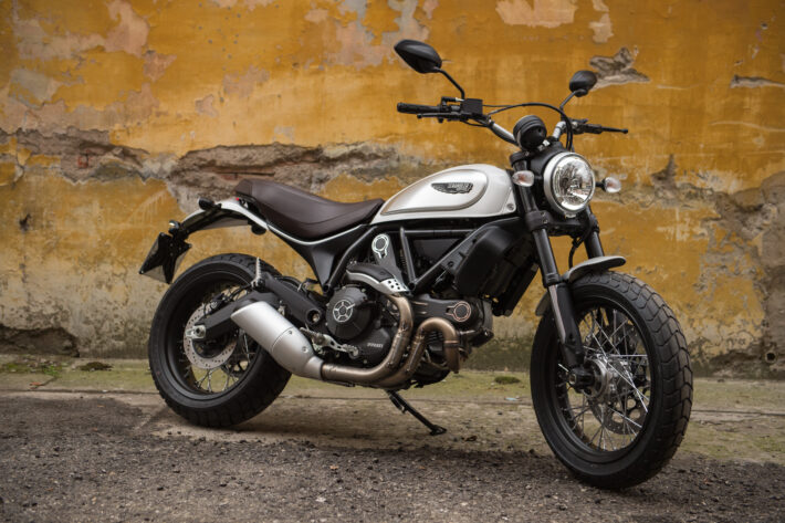 Ducati scrambler sales street classic 2019