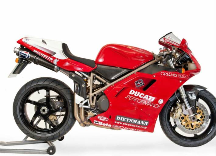 Ducati 916