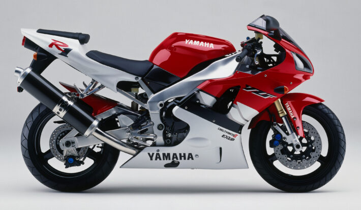 Yamaha YZF R1