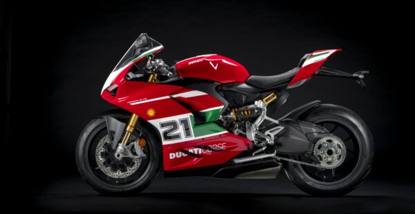 First Look: 2021 Ducati Panigale V2 Troy Bayliss Limited Edition