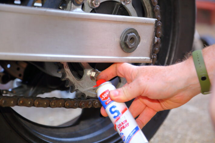 Motorbike chain lube